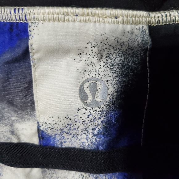 Lululemon tye dye skort - Picture 3 of 4